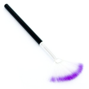 Pędzel pędzelek do makijażu czarny krótki